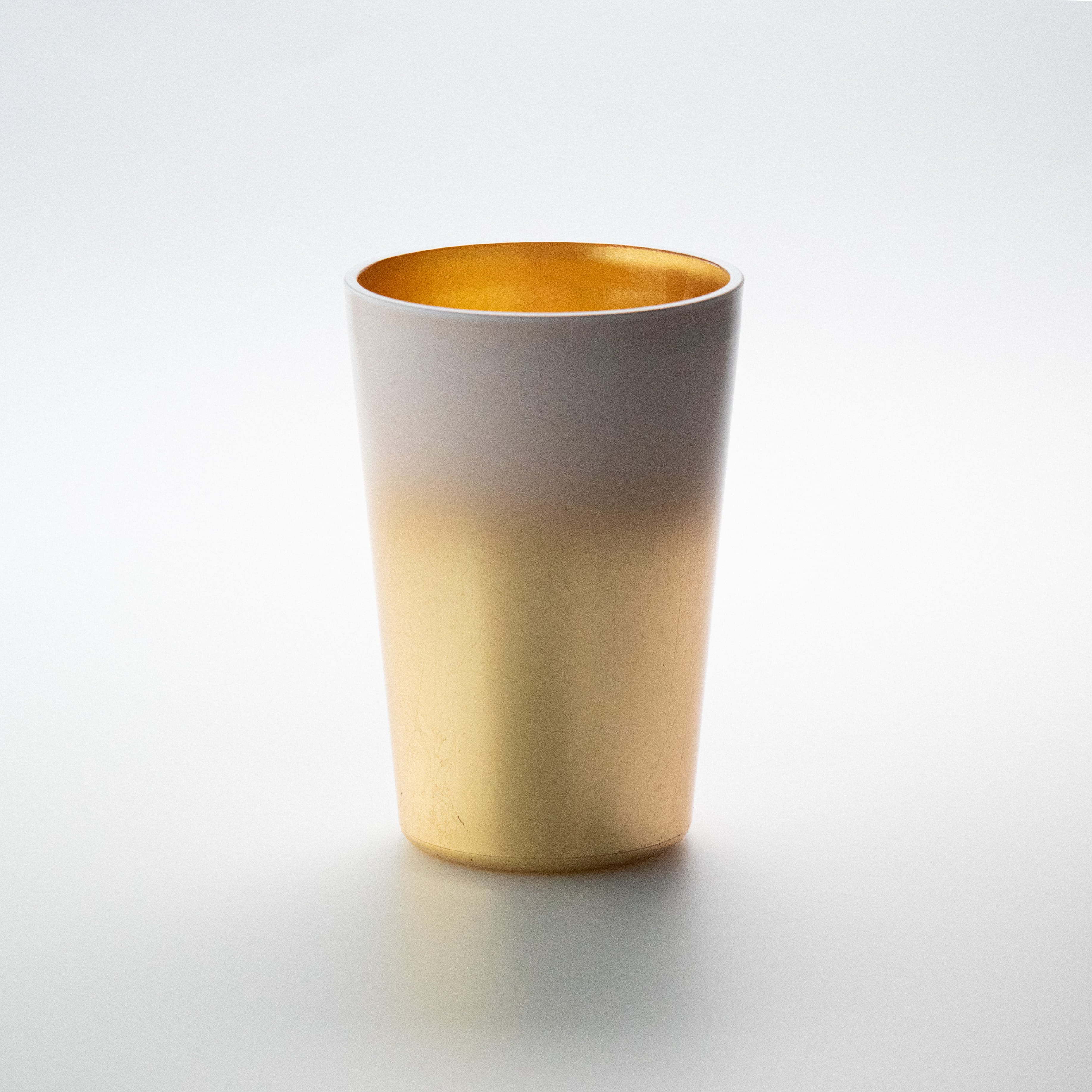 IZ GLASS Aizu Lacquer & Gold Leaf — T — official or supplier-provided product image 1